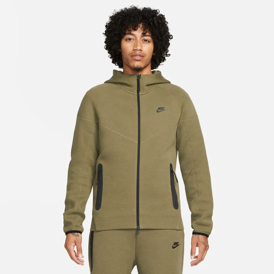 Nike tech khaki online