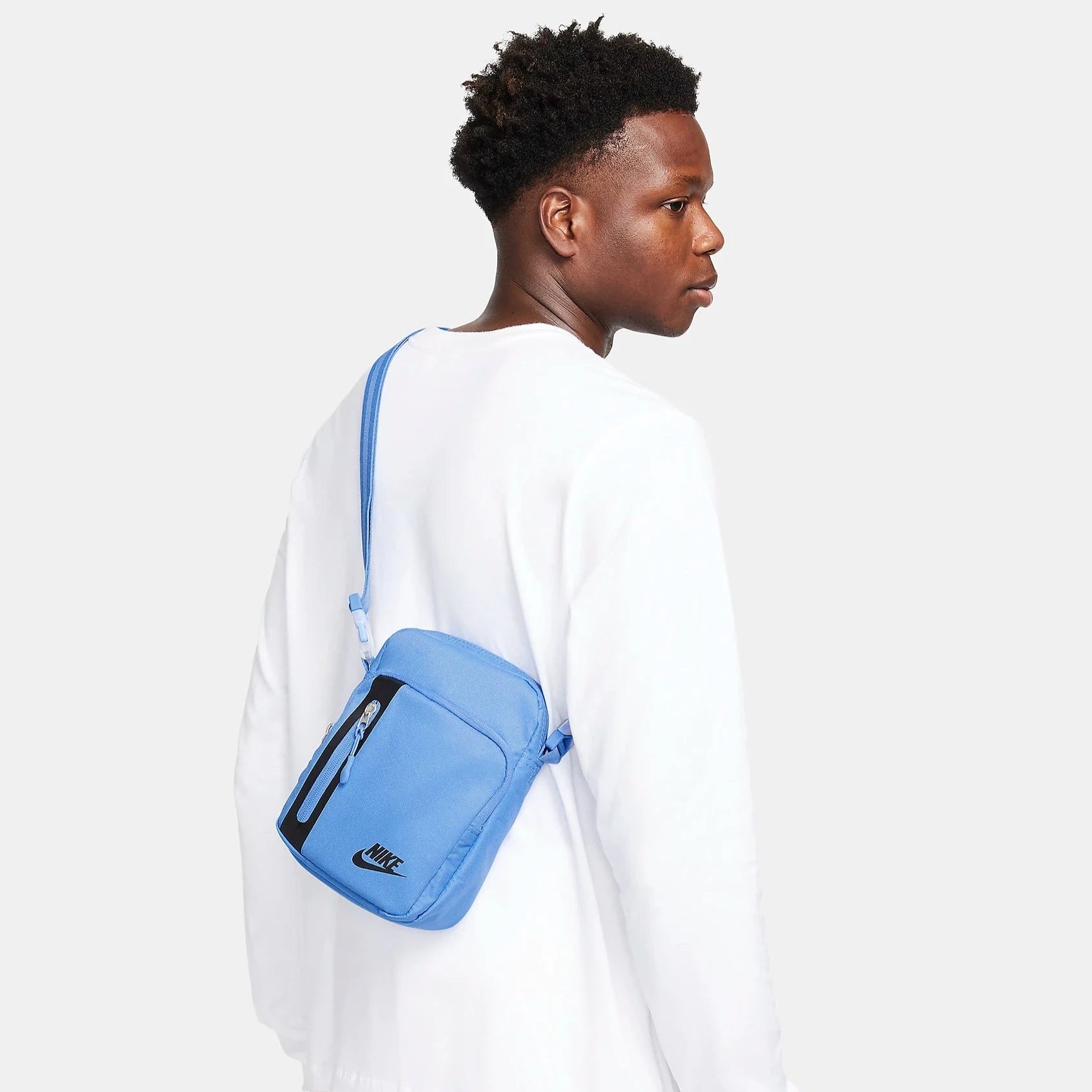 ELEMENTAL PREMIUM CROSS BODY BAG Qlassic