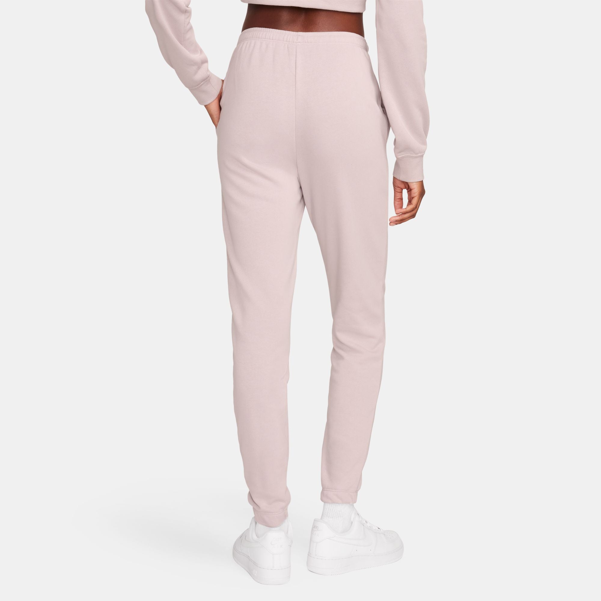 NIKE SPORTSWEAR CHILL TERRY PANT
