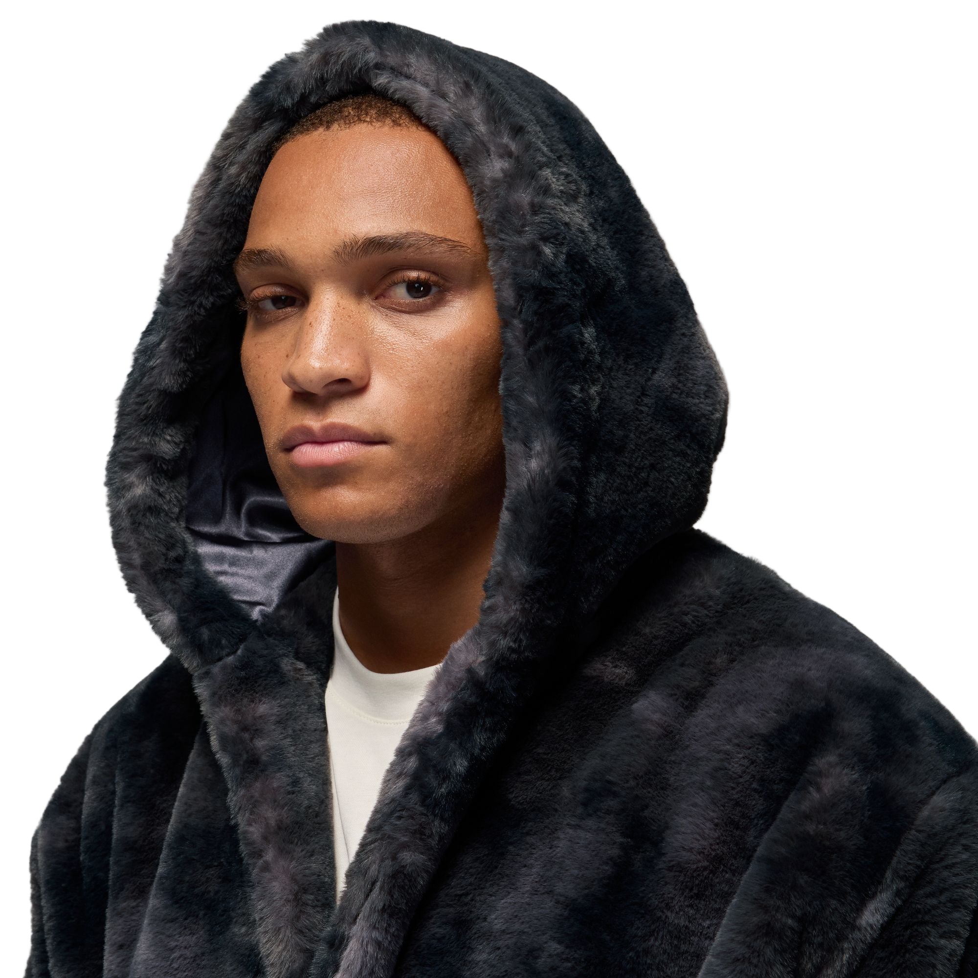 Jordan Robe JORDAN HOLIDAY FUR ROBE – Qlassic