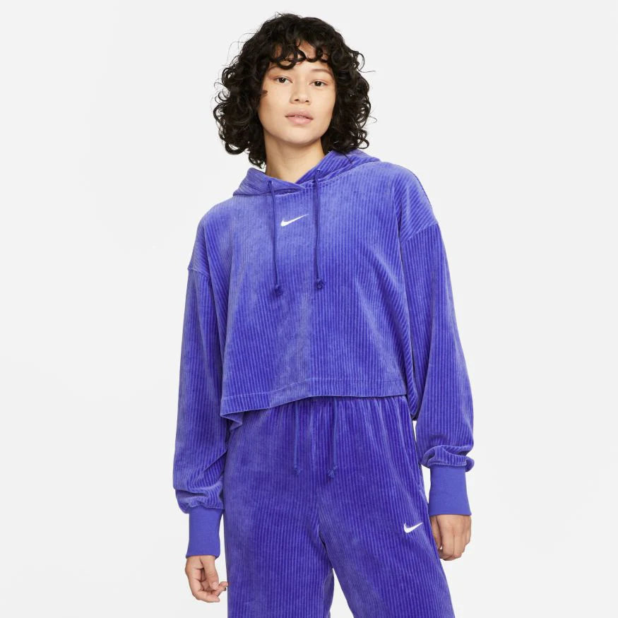 NIKE CROPPED VELVET HOODIE Qlassic