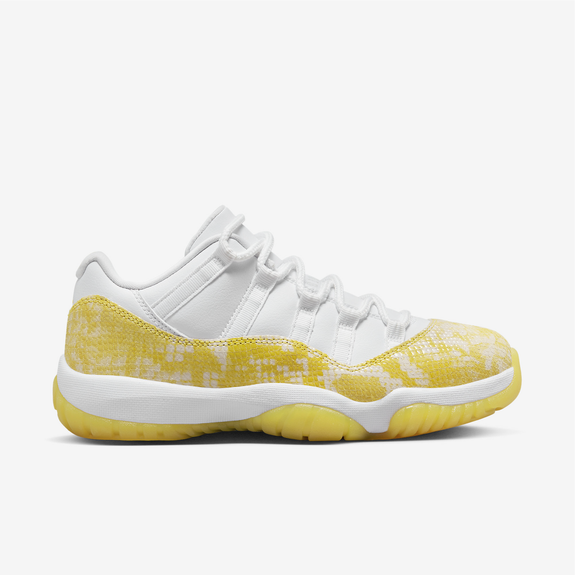 AIR JORDAN 11 RETRO LOW 6 White tour yellow