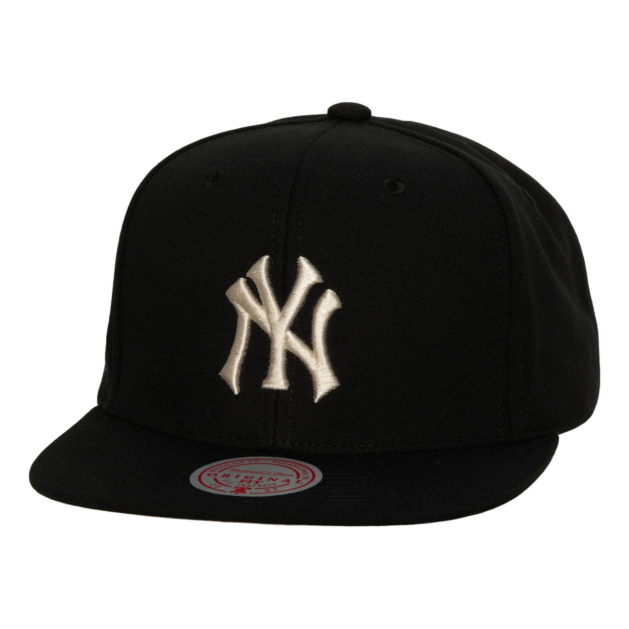 MITCHELL&amp;NESS YANKEES TM CLASSIC SNAP
