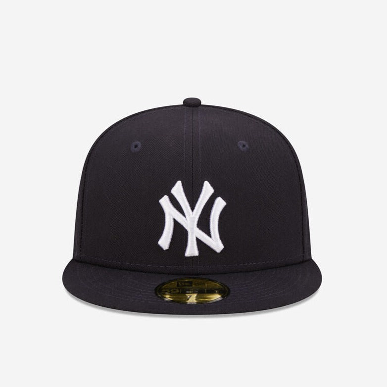 NEW ERA YANKEES SIDE PATCH FITTED